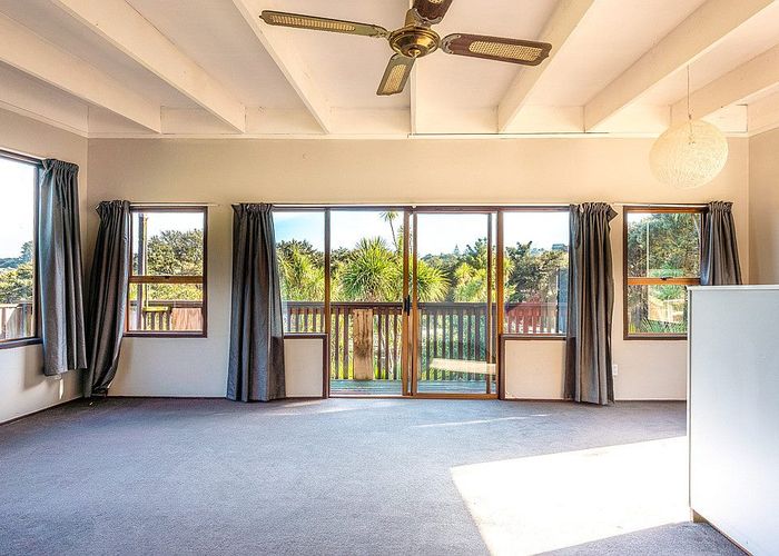  at 6 Potai Street, Ostend, Waiheke Island