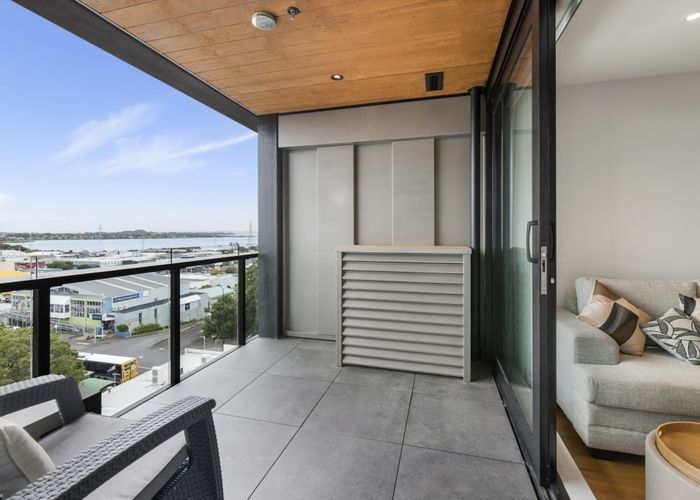  at 617/158 Onehunga Mall, Onehunga, Auckland