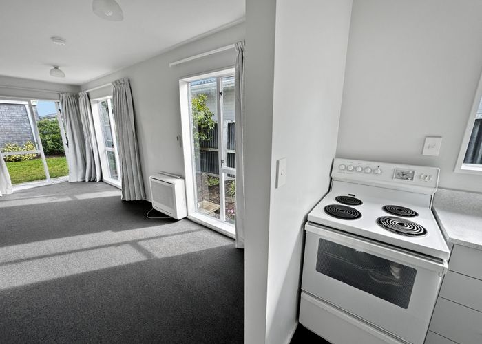  at 1/44 Lonsdale Street, New Brighton, Christchurch