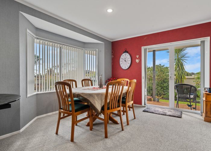  at 33 Heta Road, Highlands Park, New Plymouth, Taranaki