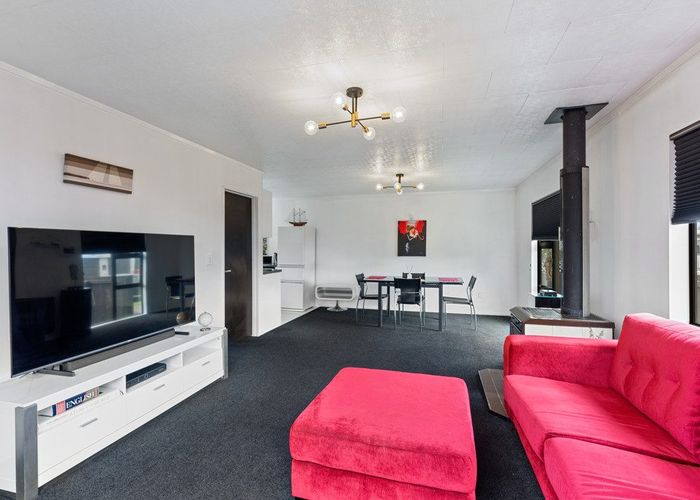  at 14 Hurley Road, Paraparaumu Beach, Kapiti Coast, Wellington