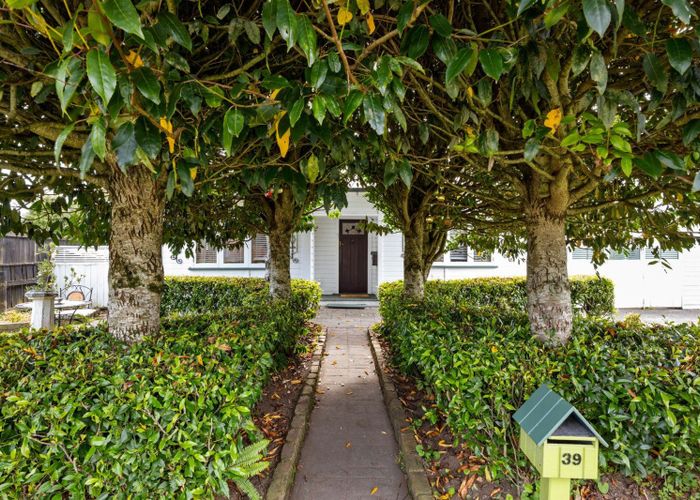  at 39 Raleigh Street, Leamington, Cambridge