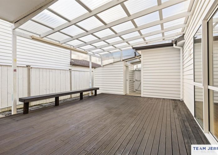  at 233 Murphys Road, Flat Bush, Manukau City, Auckland