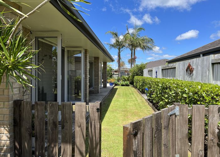 Recently sold 36 Plover Street, One Tree Point, Whangarei homes.co.nz
