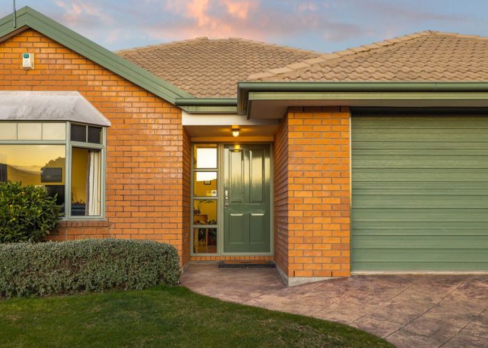  at 72 Aston Drive, Waimairi Beach, Christchurch