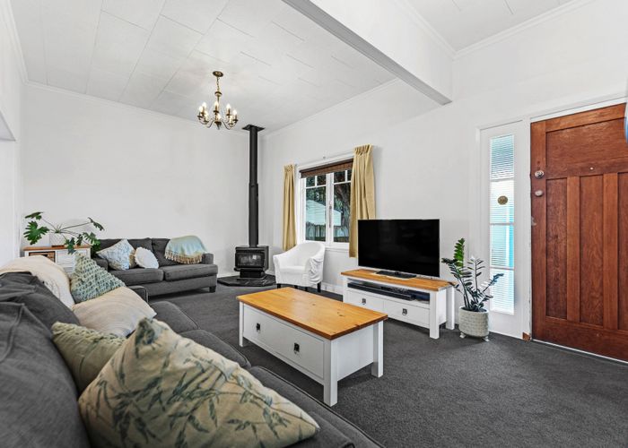  at 1/25 Grove Road, Papakura, Papakura