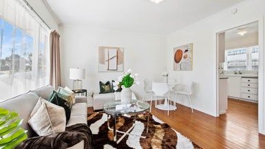  at 3/32 Old Lake Road, Narrow Neck, Auckland