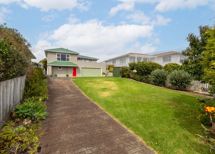  at 44 Gray Avenue, Paraparaumu Beach, Kapiti Coast, Wellington