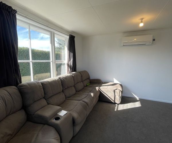  at 11 Rothesay Place, Rockdale, Invercargill