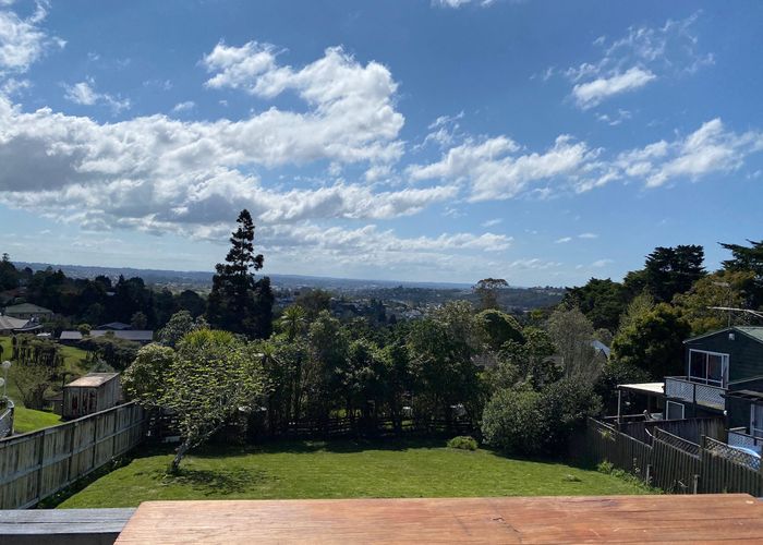  at 115 Glengarry Road, Glen Eden, Auckland