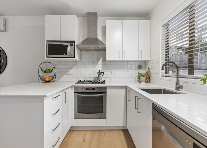  at 1/80 Taumata Road, Sandringham, Auckland