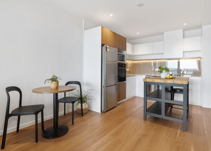  at 617/158 Onehunga Mall, Onehunga, Auckland