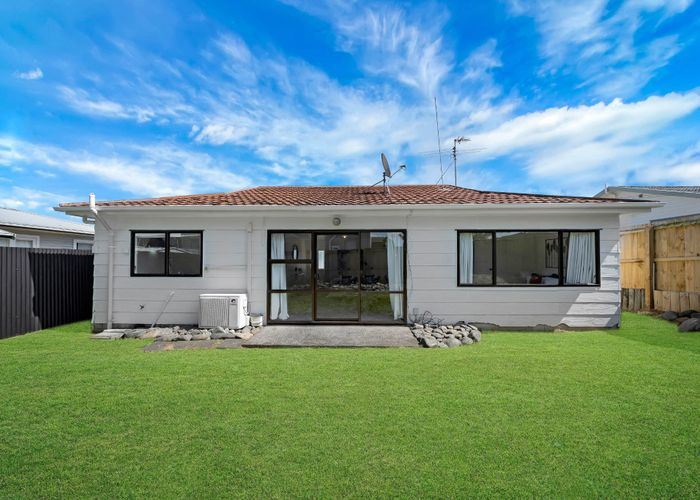  at 2/38 Myers Road, Manurewa East, Manukau City, Auckland