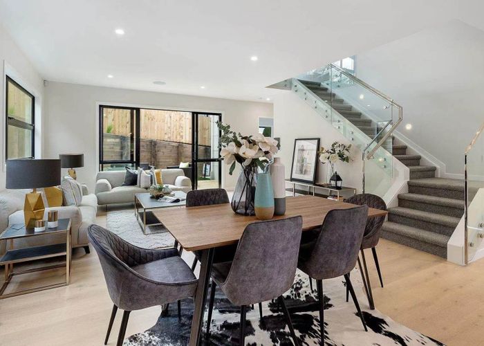 Free property data for 10 Corunna Road, Milford, Auckland homes.co.nz