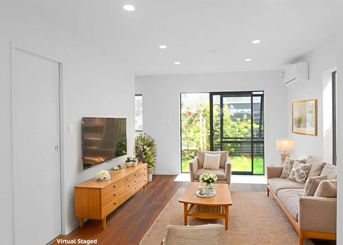  at 44D Cyclarama Crescent, Massey, Waitakere City, Auckland