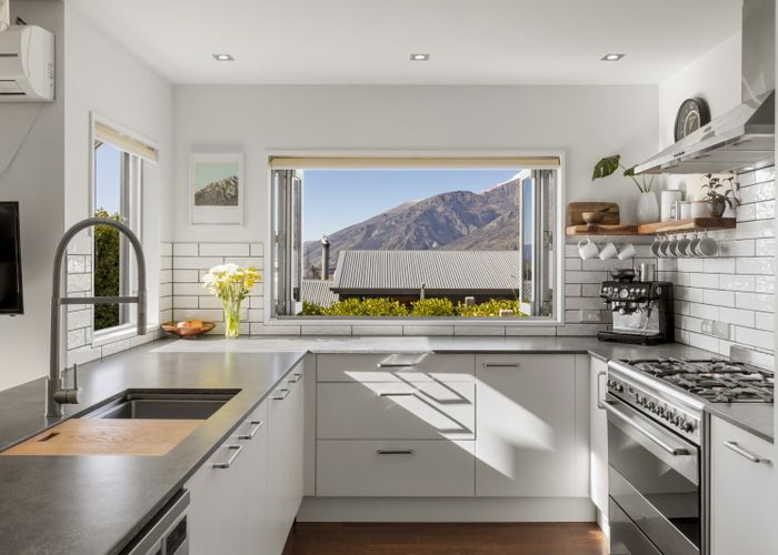  at 8 Abbottswood Lane, Lower Shotover, Queenstown