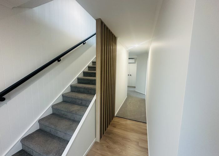  at 1/1 Palmerston Street, Hamilton West, Hamilton, Waikato