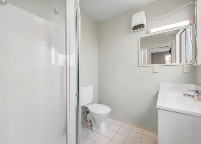  at 18 Faldo Drive, Golflands, Manukau City, Auckland