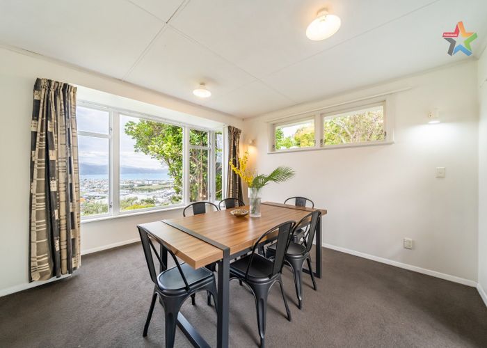  at 20 Walnut Way, Maungaraki, Lower Hutt