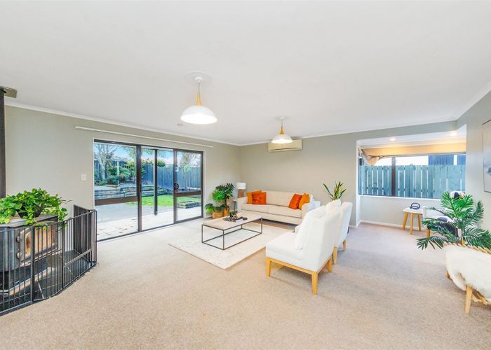  at 100 John F Kennedy Drive, Milson, Palmerston North