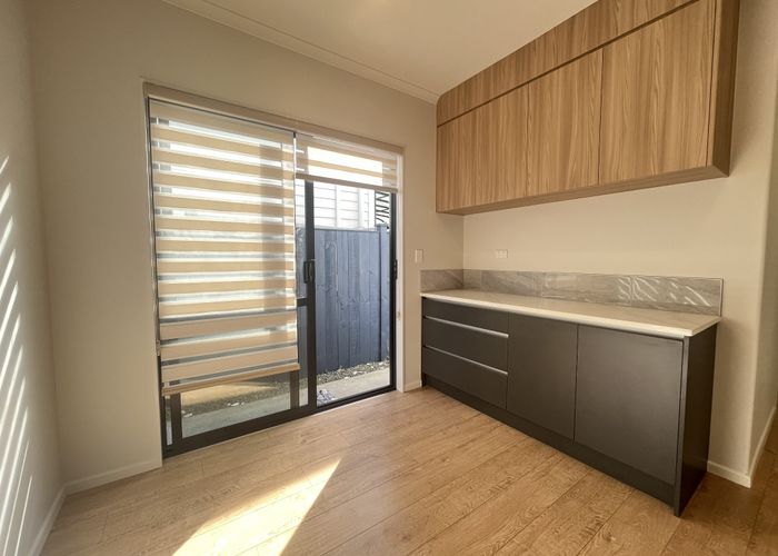  at 15 Ballyliffin Drive, Flat Bush, Manukau City, Auckland