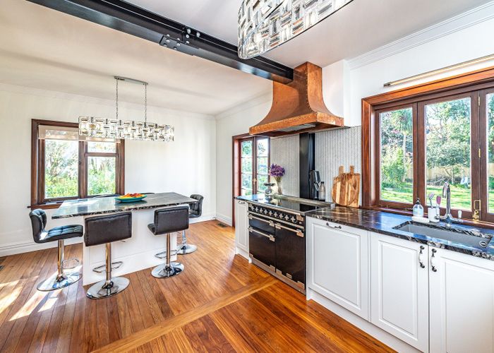  at 4 Kent Road, Saint Johns Hill, Whanganui, Manawatu / Whanganui