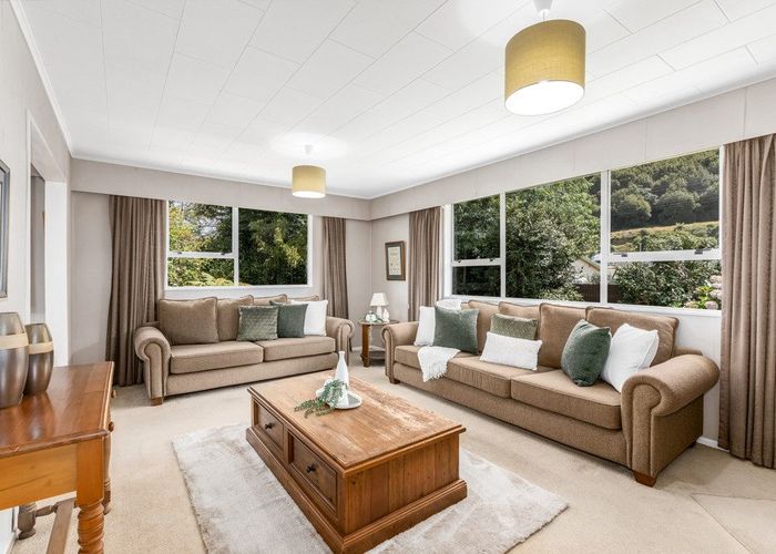  at 13 Fremont Grove, Totara Park, Upper Hutt, Wellington