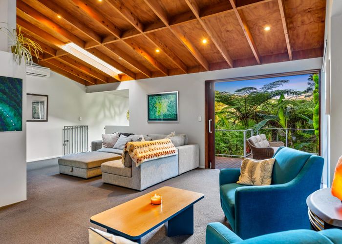  at 184 Huia Road, Titirangi, Waitakere City, Auckland