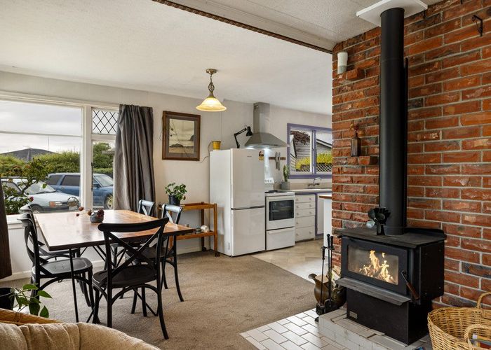  at 6 Pinedale Lane, Linwood, Christchurch