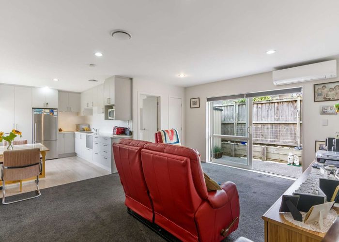  at 19 Capriana Drive, Karaka, Papakura