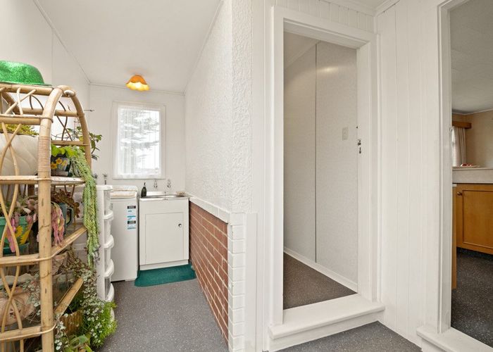  at 6 Bellona Lane, Fairfield, Dunedin