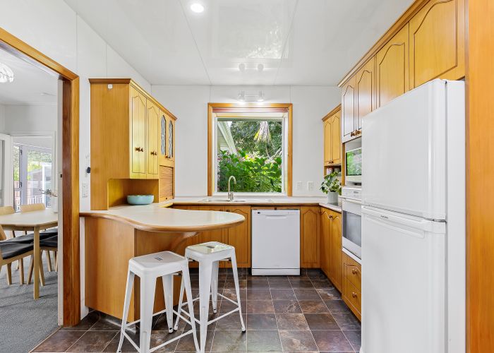  at 27 Hawthornden Road, Avonhead, Christchurch