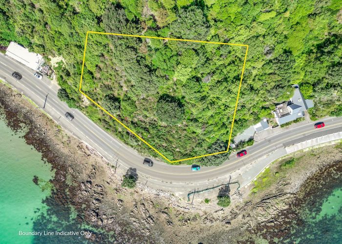  at 501 Marine Drive, Sunshine Bay, Lower Hutt, Wellington