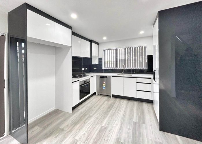  at 158c Pigeon Mountain Road, Half Moon Bay, Manukau City, Auckland