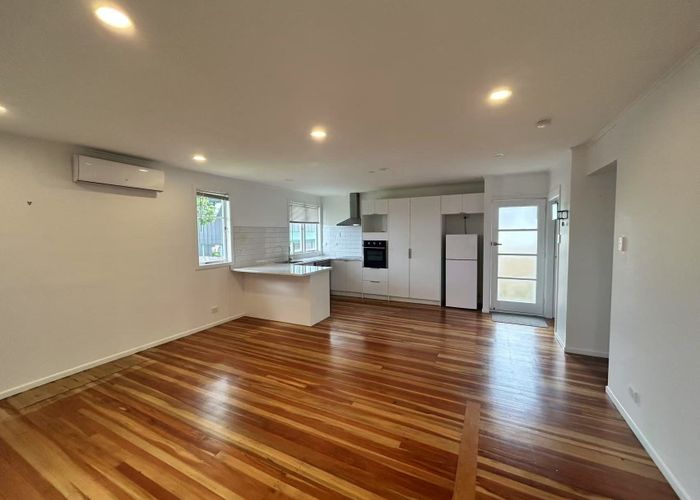  at 22 Paton Avenue, Te Atatu South, Auckland