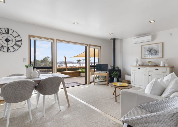  at 15 Monet Grove, West Harbour, Waitakere City, Auckland
