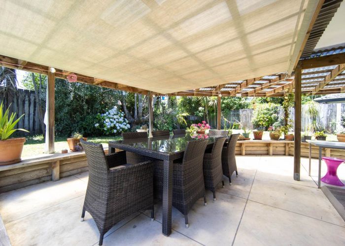  at 10 Lanier Place, Glendene, Waitakere City, Auckland