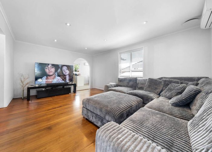  at 23 Anderson Avenue, Point England, Auckland City, Auckland