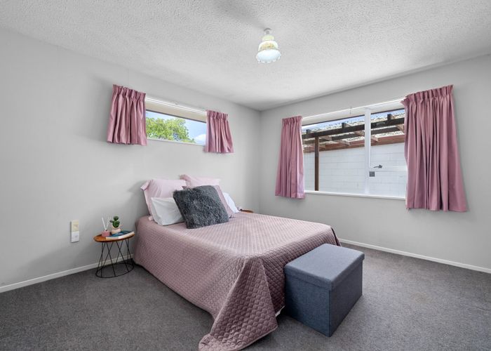  at 2/83a Simeon Street, Spreydon, Christchurch City, Canterbury