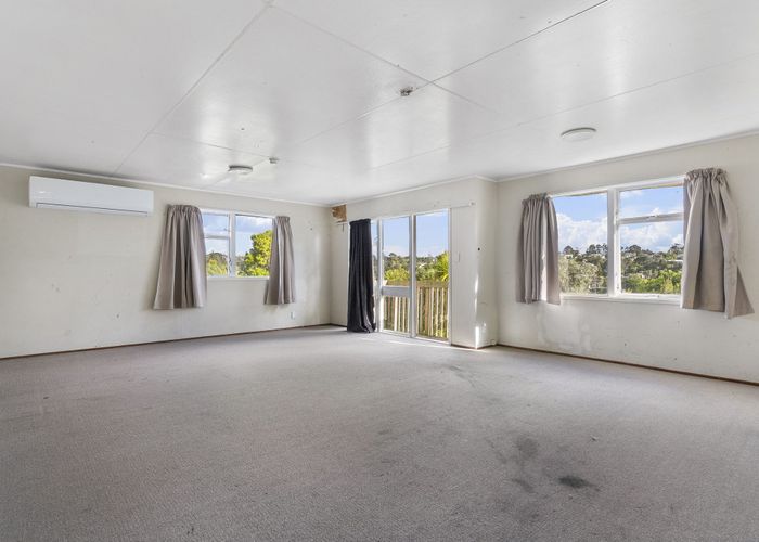  at 42 Danbury Drive, Torbay, North Shore City, Auckland