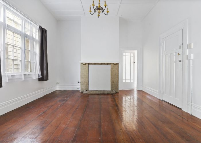  at 2/5 Park Avenue, Grafton, Auckland City, Auckland