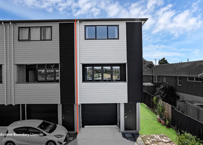  at 9/701 Hillsborough Road, Mount Roskill, Auckland City, Auckland