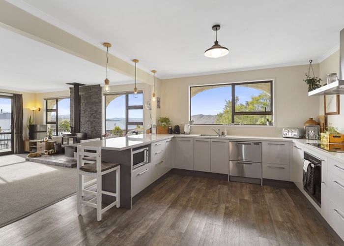  at 2 Craig Place, Bridge Hill, Alexandra