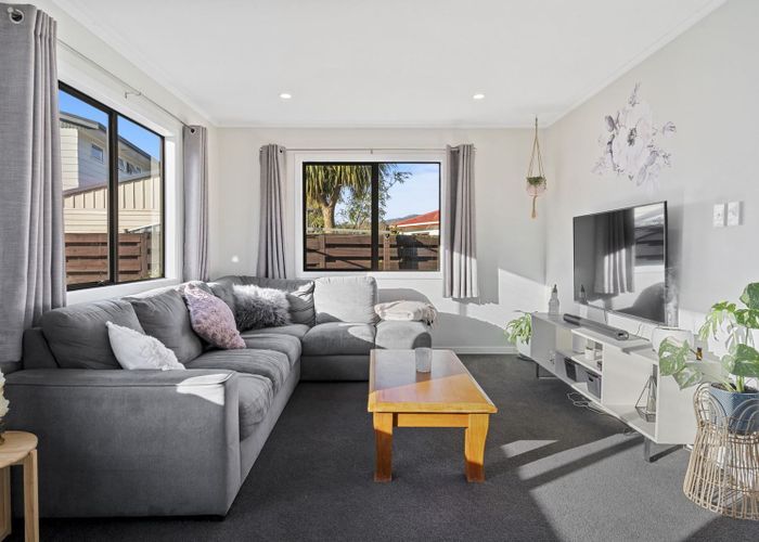  at 9 Laredo Grove, Totara Park, Upper Hutt