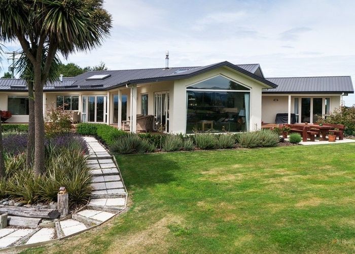 at 306 Downs Road, Geraldine Downs
