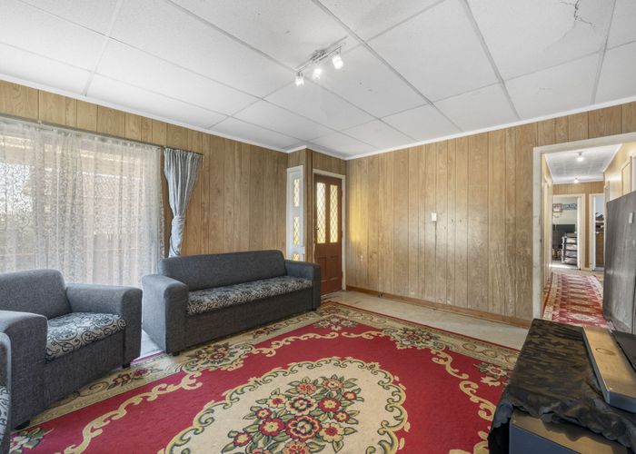  at 13 Navigator Place, Papatoetoe, Manukau City, Auckland