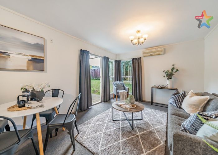  at 6/17 Cedar Street, Maungaraki, Lower Hutt