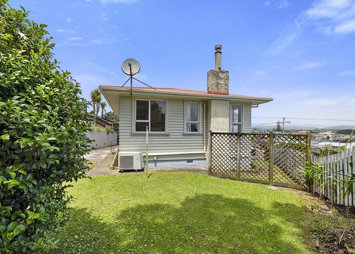 at 31 Simons Street, Moturoa, New Plymouth