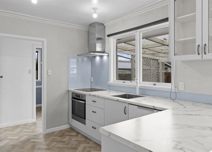  at 9 Glenside Avenue, Ilam, Christchurch