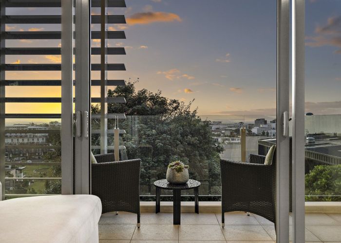  at 3C/14 Exmouth Street, Eden Terrace, Auckland